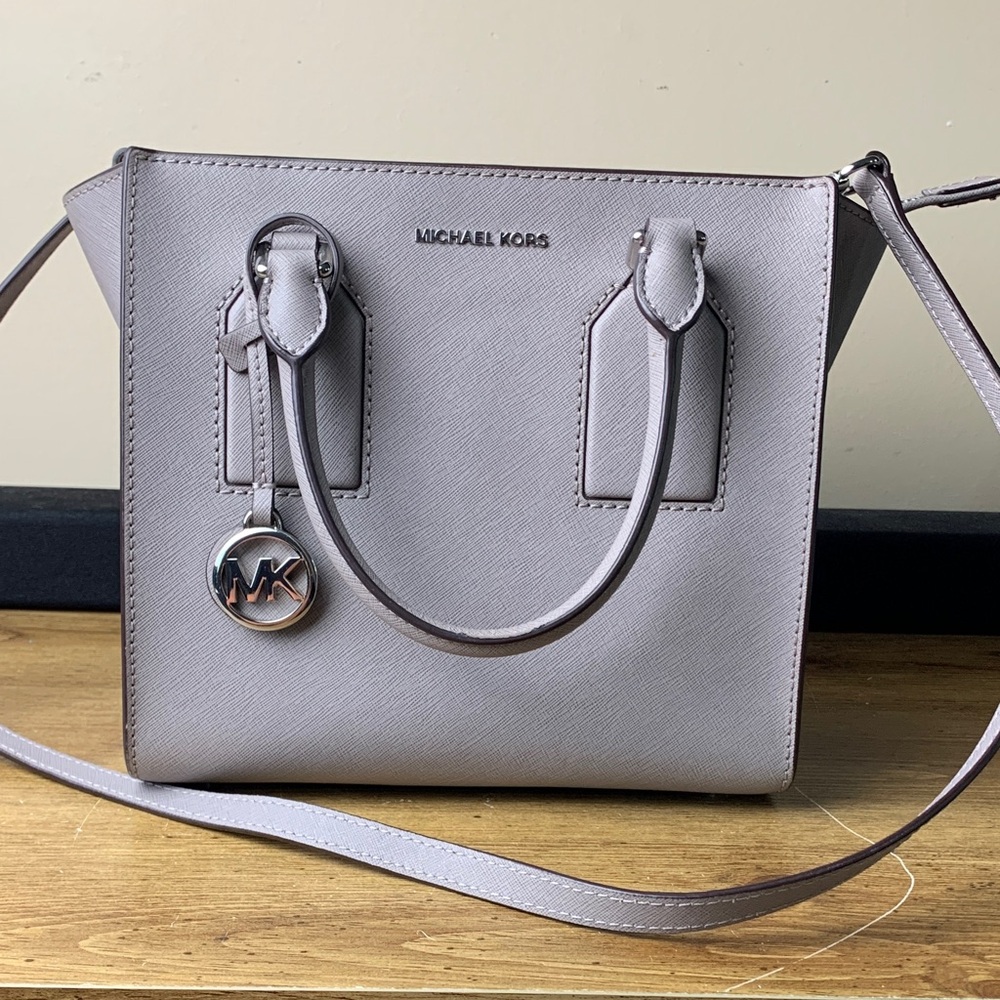 Michael Kors Selby Saffiano Light Gray Crossbody Hand Bag